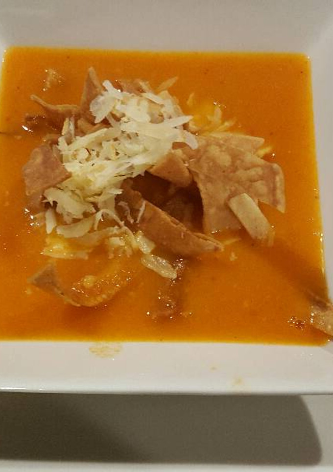 Una foto de Sopa de jitomates