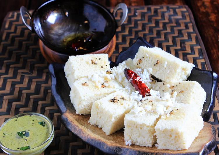 Recipe of Homemade Katta Dhokla