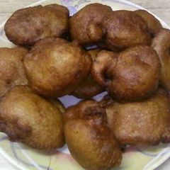 A picture of Banana fritters.