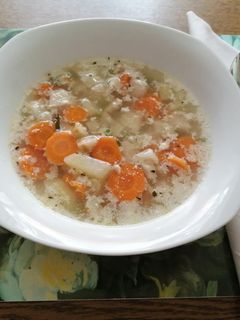 Tárkonyos csirkeragu leves recept fotója