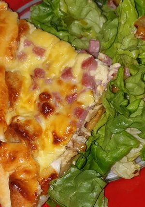 Une photo de Quiche chèvre jambon oignons