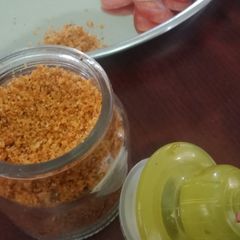 A picture of Garlic chutney.