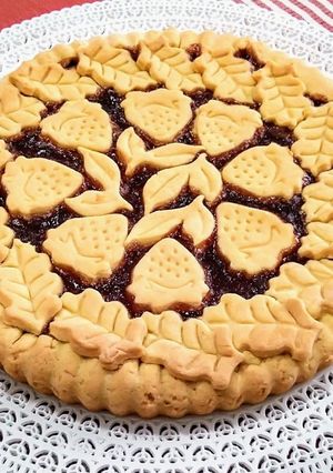 Foto di Crostata con marmellata di fragole