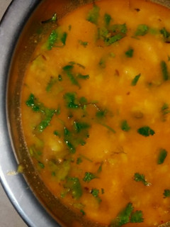 आलू टमाटर की सब्जी (aloo tamatar ki sabzi recipe in Hindi) रेसिपी मुख्य फोटो