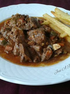 Una foto de Hígados de pollo.Receta personal José A. Pena