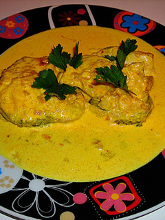 Una foto de Rodajas de merluza en salsa curry