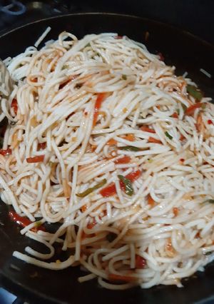 A picture of Vegetable chow may.