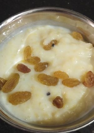 A picture of Rice kheer.