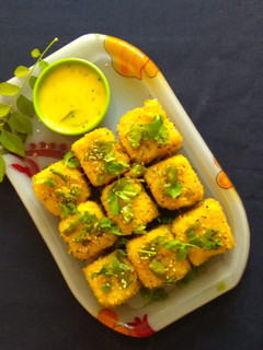 વાટી દાળના ખમણ રેસીપી મુખ્ય ફોટો