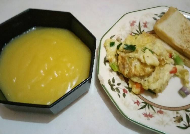 Recipe of Quick Toasted bread and egg served with sweet creamy custard