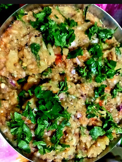 बैंगन,आलू, टमाटर का भरता ( baingan aloo tamatar ka bharta recipe in Hindi रेसिपी मुख्य फोटो