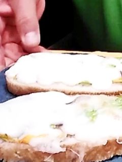 Una foto de Cómo hacer crostini a la romana