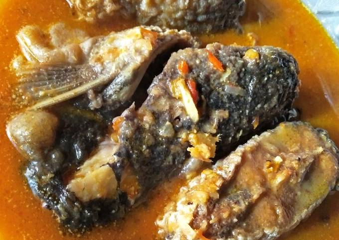 Resep Ikan Patin Bumbu Kuning Pedas yang Lezat Sekali