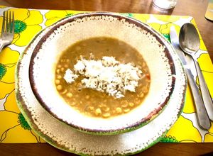 Una foto de Curry de garbanzos con crema de coco