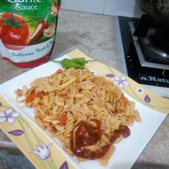 A picture of Spicy Macroni.