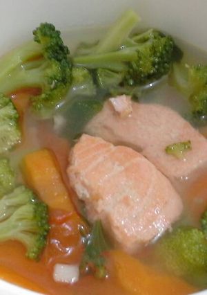 Foto resep Sup salmon untuk anak (usia 1th lebih)