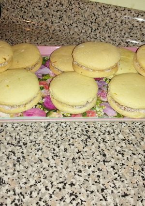 Una foto de Alfajores de maicena 👌😋