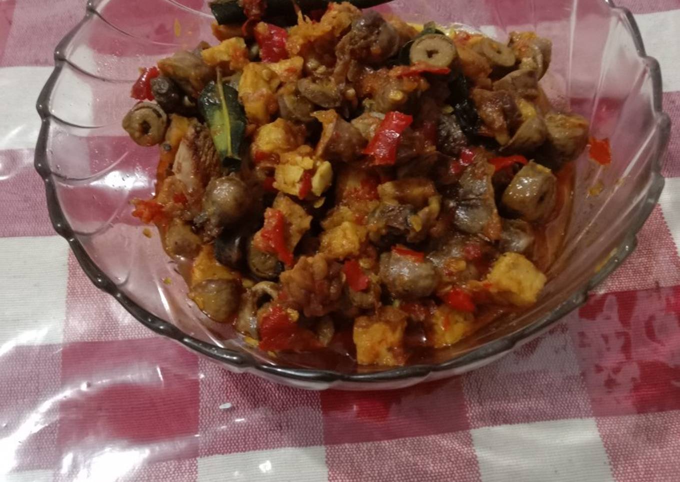 Jantung ayam dan tempe balado