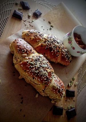 Teljes kiőrlésű töltött croissant recept fotója
