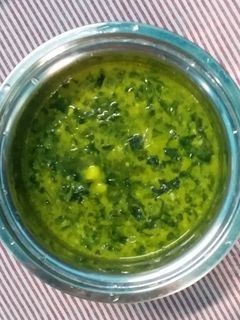 மணத்தக்காளி கீரை தண்ணி சாறு (Manathakkali keerai thanni saaru recipe in tamil) செய்முறை முக்கிய புகைப்படம்