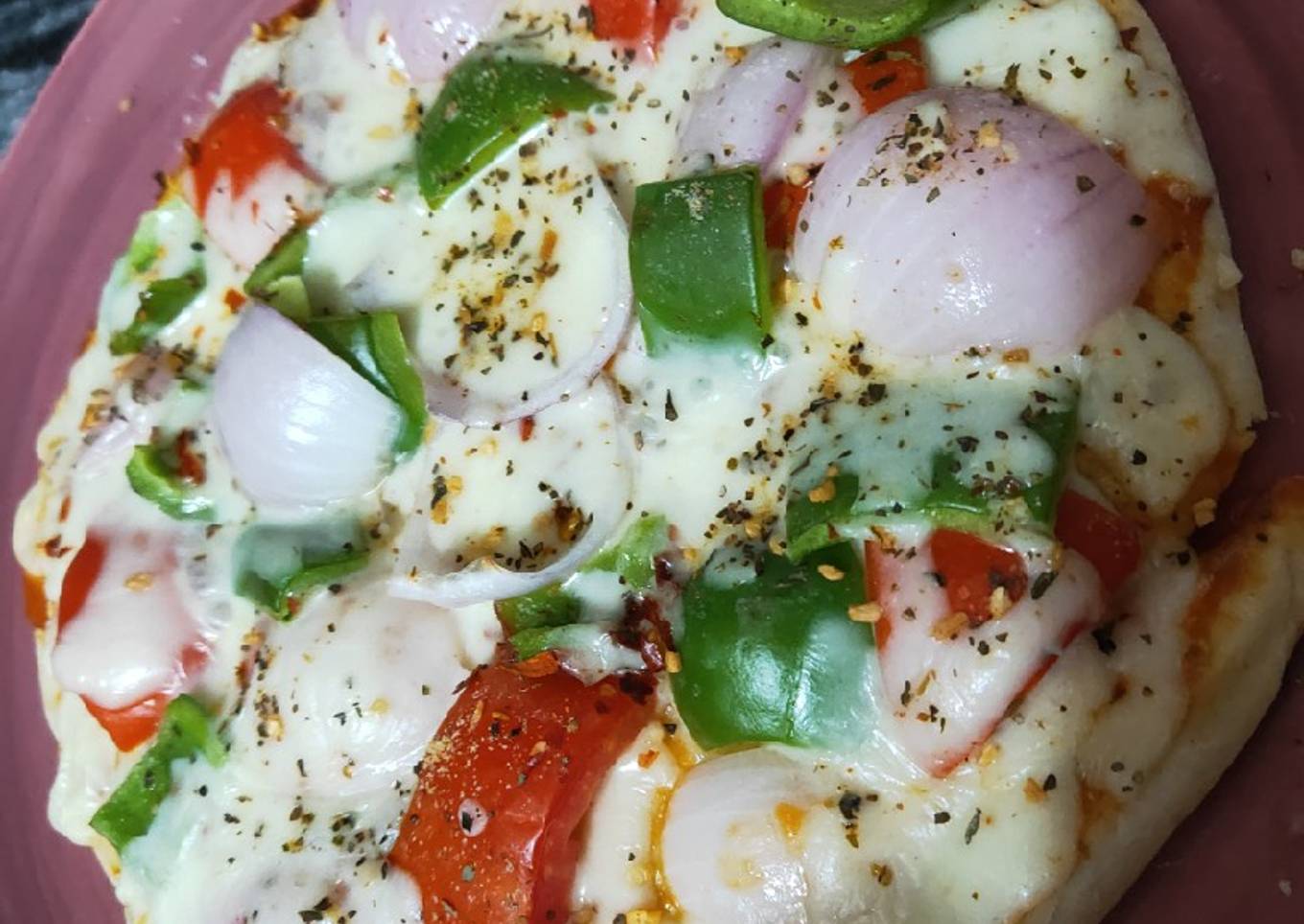 Steps to Prepare Quick Onion capsicum pizza