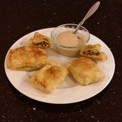 A picture of Cheeseburger Turnovers.
