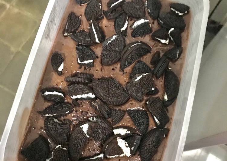 Puding Cokelat Oreo