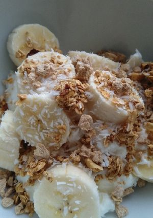 Une photo de Skyr banane noix de coco