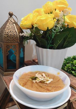 A picture of Chana dal halwa.