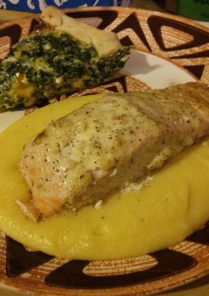 A picture of Garlic Pepper Baked Salmon.