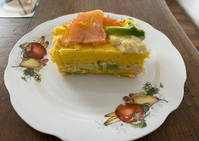 Causa de pulpa de cangrejo, langostino y salmón Receta de Ricardo del  Aguila- Cookpad