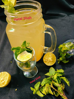 नींबू पुदीना शरबत (Nimbu pudina sharbat recipe in hindi) रेसिपी मुख्य फोटो