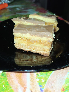 Mogyorós zserbó recept fotója