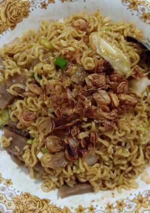 Foto resep Indomie goreng andalan...😍