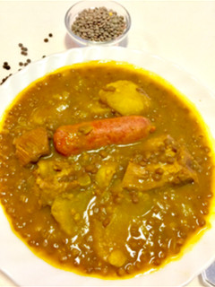 Una foto de Lentejas con costilla y chorizo