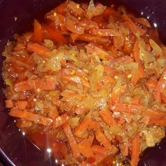A picture of Carrot and cabbage salad.