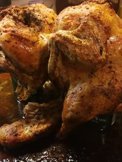 Sörösdobozon sült csirke recept fotója