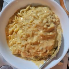 Samyang Chicken Cheese Noodle (Less Spicy Carbonara) A picture of Samyang Chicken Cheese Noodle (Less Spicy Carbonara).