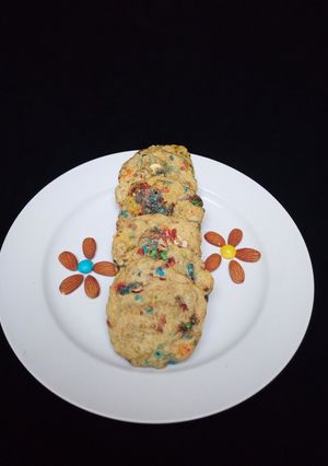 A picture of Chocolate nut cookies.