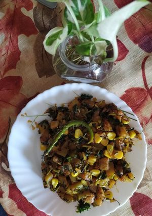 A picture of Potatoes, methi and sweet corn fried veg!.