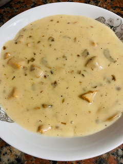 صورة لوصفة شوربة كريمة بالفراخ و المشروم