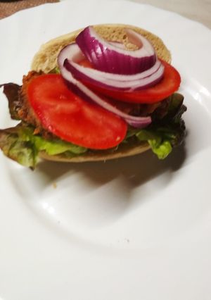 Ropogós csirkecomb szendvics recept fotója