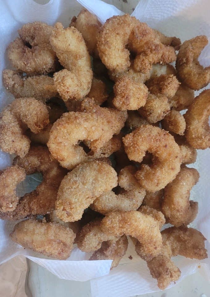 Una foto de Langostinos apanados fritos!