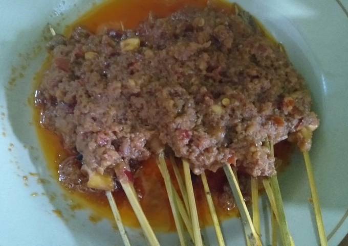 Langkah Mudah untuk mengolah Sate ayam bumbu kacang Anti Gagal