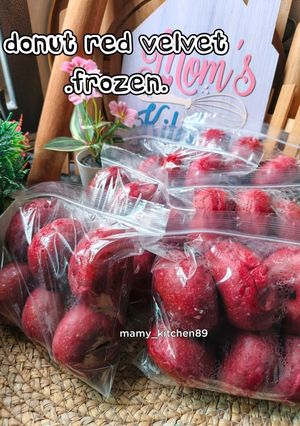 Gambar Donut Red Velvet (Frozen)