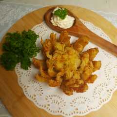Blooming Onion #RabuBaru #BikinRamadanBerkesan রেসিপির প্রধান ছবি