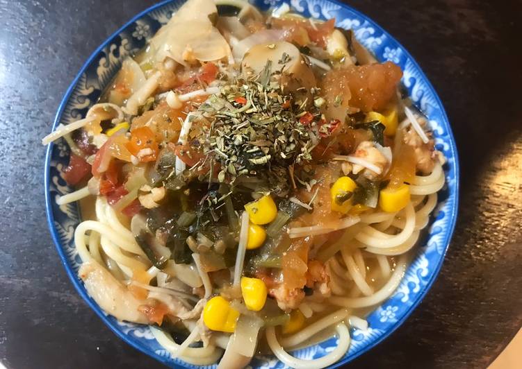 蕃茄海鮮義大利麵
