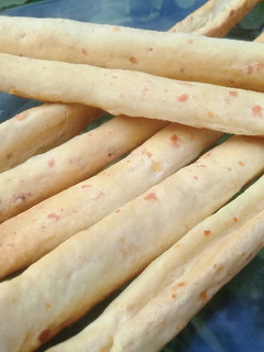 Una foto de Grisines de queso 🧀 👌