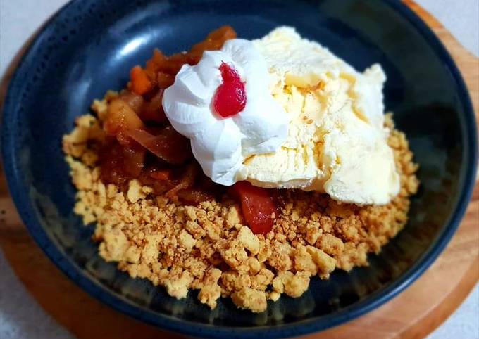 Deconstructe apple crumble