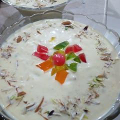 A picture of Lab-e-shireen.